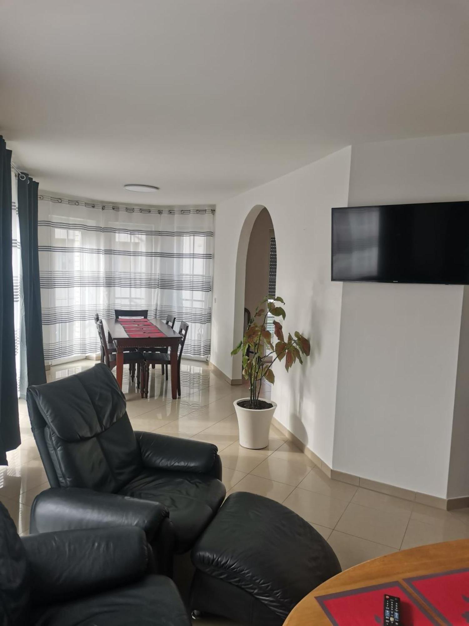 Bob'S Zimmer Bielefeld Buitenkant foto